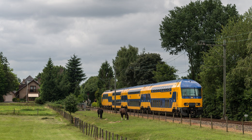 769440 (a): :2042x1133